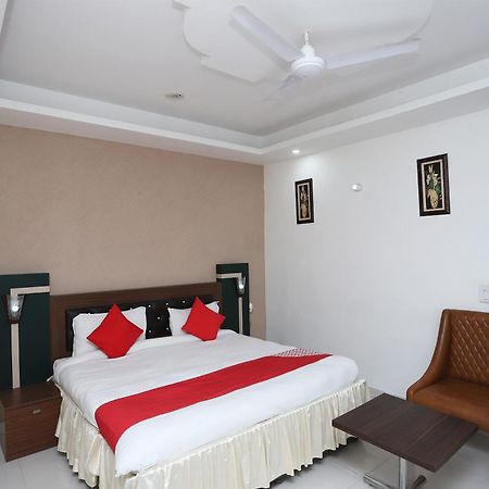 Super Capital O Levanti Near Aravali Biodiversity Park Gurgaon Luaran gambar